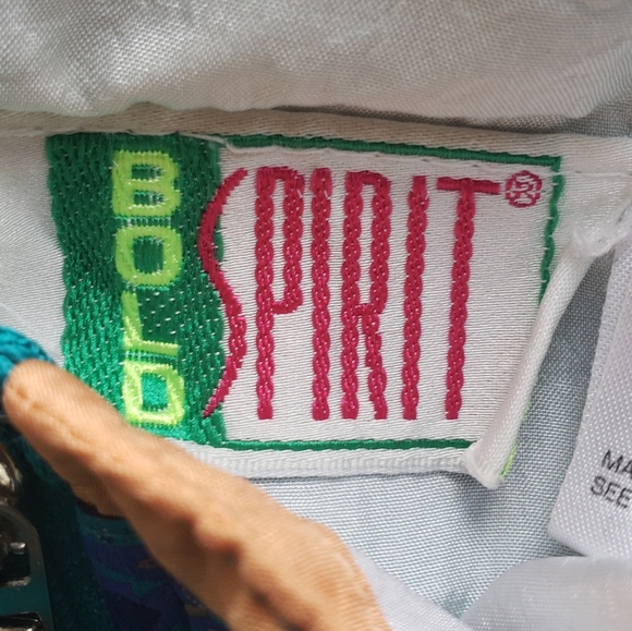 Vintage Womens Windbreaker - Picture 4 of 5